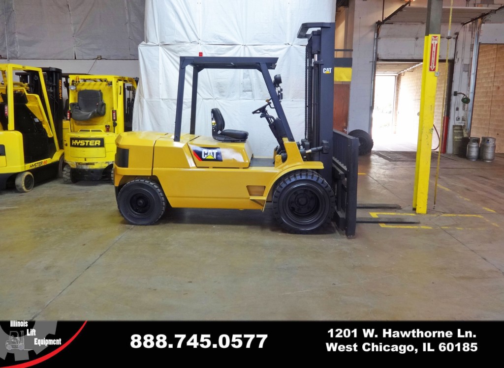 2000 Caterpillar DP45 Forklift On Sale in Wisconsin